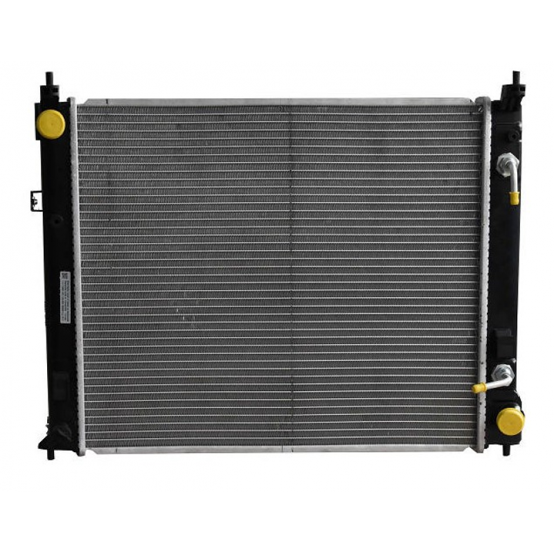 Radiador Nissan Versa/march 1.0/1.6 16v 11> Reach Radiador